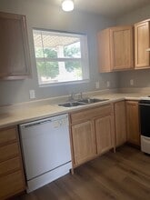 RoseHill Place Apartments in Topeka, KS - Building Photo - Building Photo