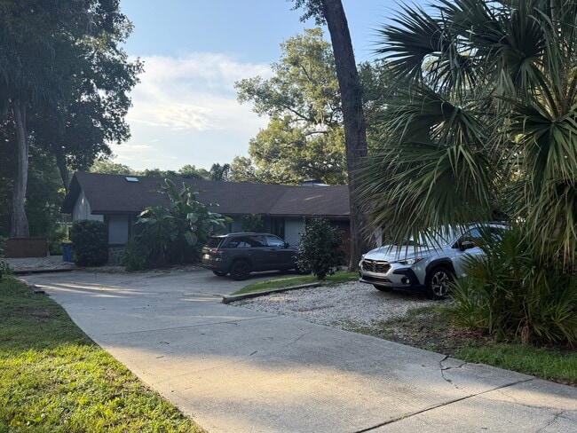 13927 Spanish Marsh Trl in Jacksonville, FL - Foto de edificio - Building Photo