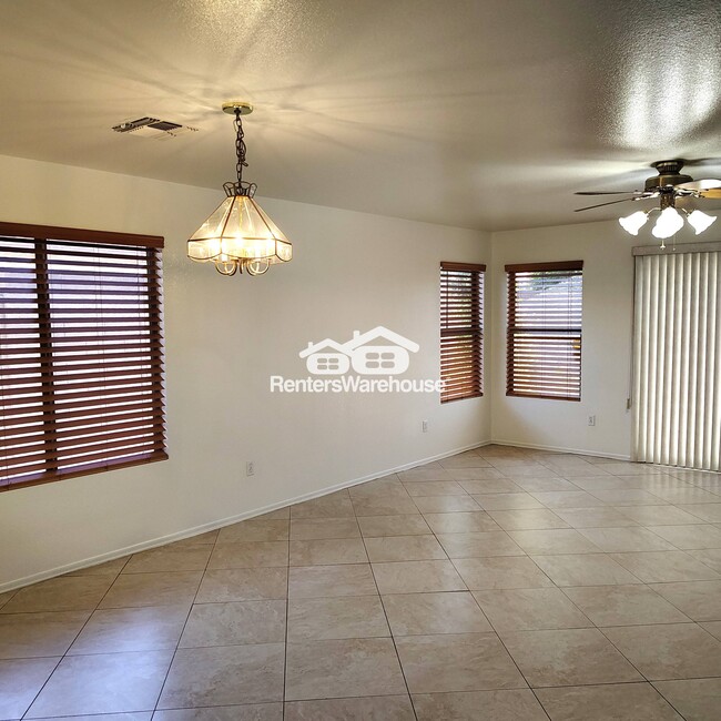 10459 E Arcadia Ave in Mesa, AZ - Building Photo - Building Photo