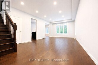 127 Elmbank Trail in Kitchener, ON - Building Photo - Building Photo