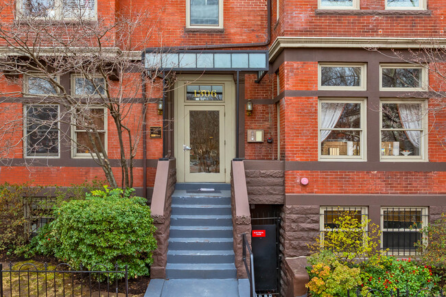 The Castle Condominiums in Washington, DC - Building Photo - Building Photo