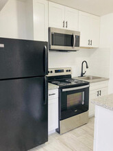 1431 N Federal Hwy in Lake Worth Beach, FL - Foto de edificio - Building Photo