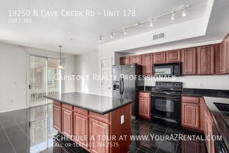 18250 N Cave Creek Rd in Phoenix, AZ - Building Photo - Building Photo