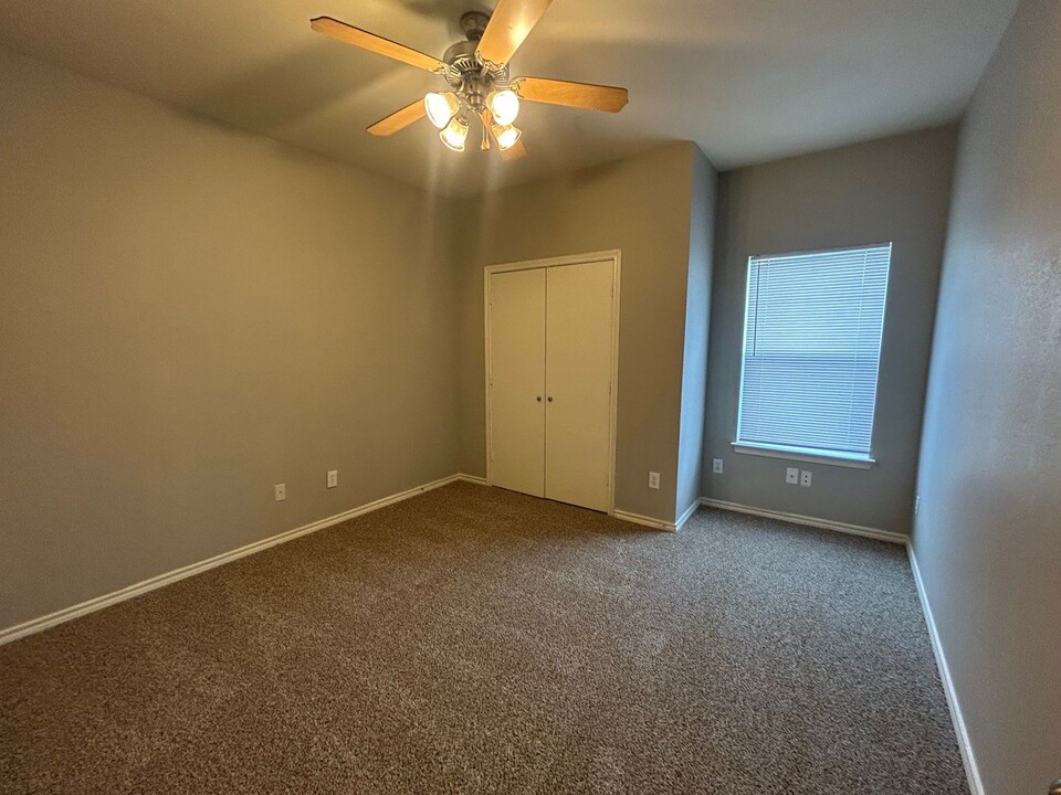 3141-3145-3145 Buckskin Ln in Robinson, TX - Foto de edificio