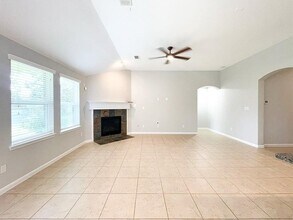 7018 Baitland Dr in Missouri City, TX - Building Photo - Building Photo