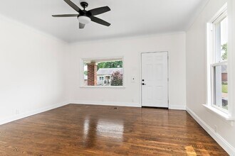 5341 Magnolia Ave in St. Louis, MO - Building Photo - Building Photo
