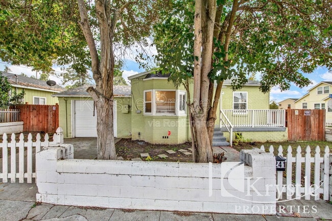 241 Mayo Ave in Vallejo, CA - Building Photo - Building Photo