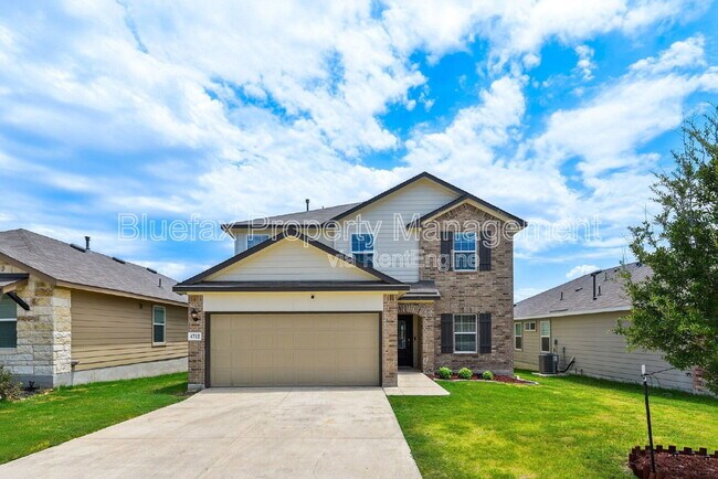 4712 Paluxy Trl in San Antonio, TX - Foto de edificio - Building Photo