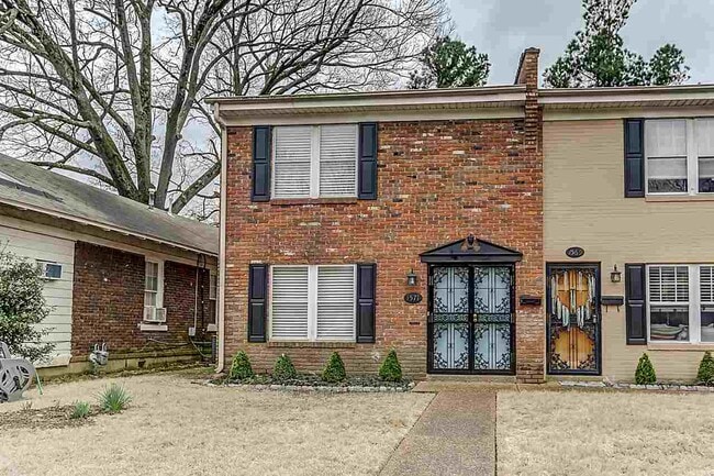 property at 1569 Forest Ave