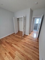 22 Speedway Ave in Newark, NJ - Building Photo