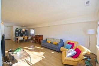 125 Mary St in Reno, NV - Building Photo - Building Photo