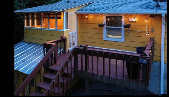 property at 412 Laurens St NW