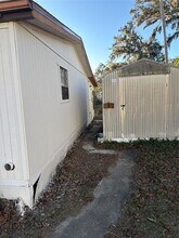 21285 Campbell Dr in Brooksville, FL - Building Photo - Building Photo