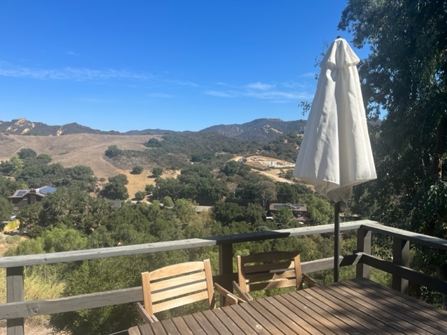 2100 N Topanga Canyon Blvd in Topanga, CA - Building Photo