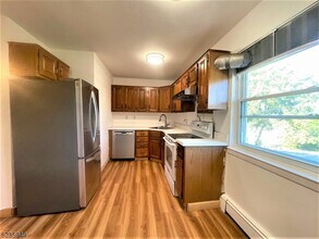 197 N Beverwyck Rd-Unit -20 in Parsippany Troy Hills, NJ - Building Photo - Building Photo