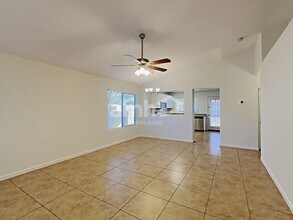 25753 W Winslow Ave in Buckeye, AZ - Foto de edificio - Building Photo