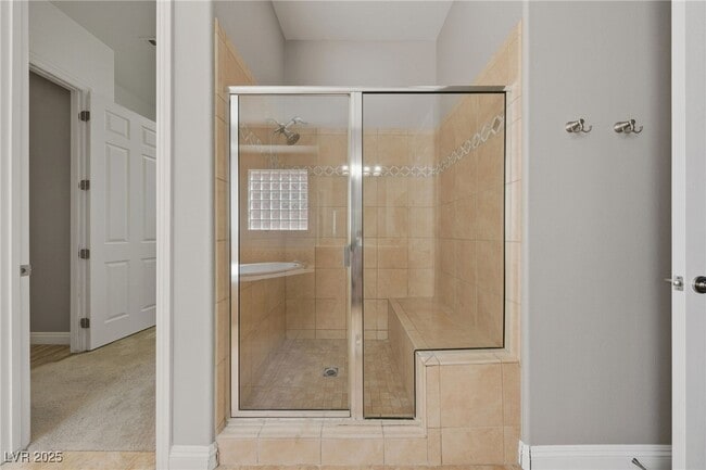 property at 916 Viscanio Pl