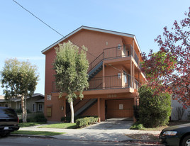 1060 Grand Ave Apartamentos