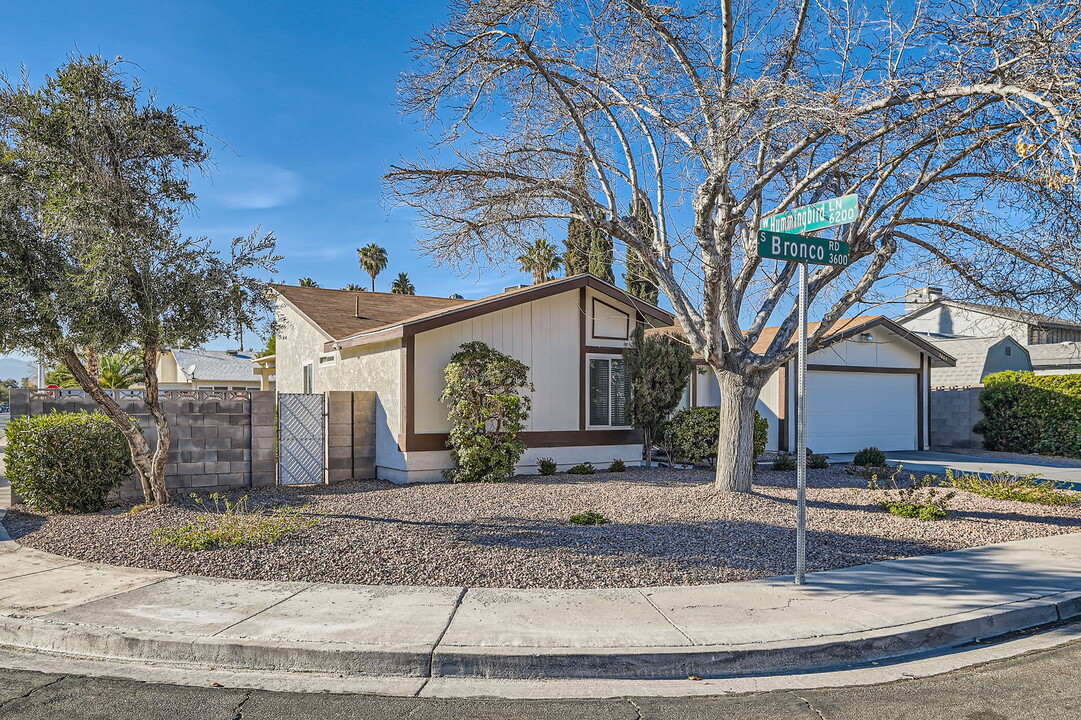 3665 Bronco Rd in Las Vegas, NV - Building Photo