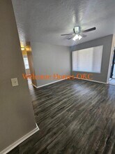 700 Sandy Ln in Choctaw, OK - Building Photo - Building Photo