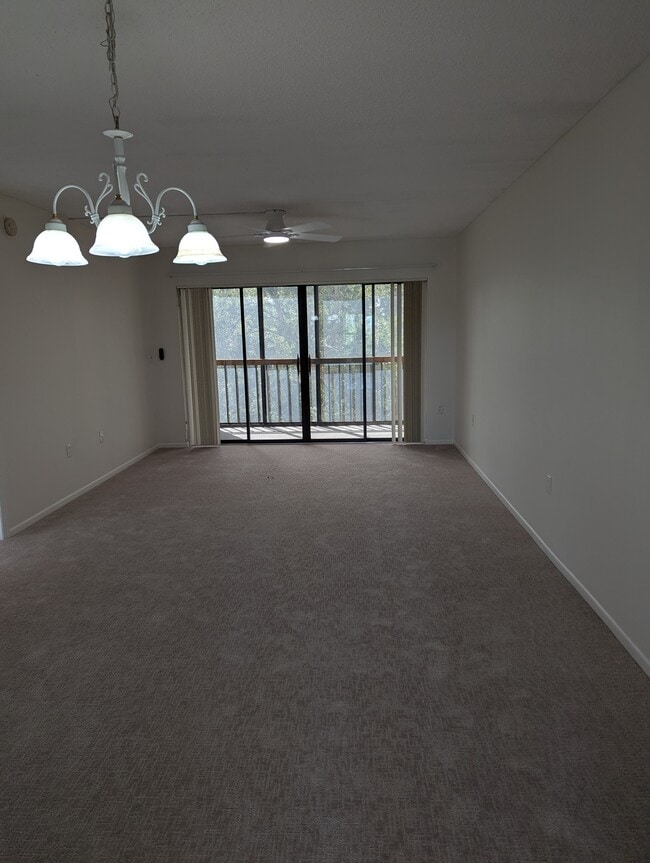 515 30th Ave W, Unit 405H in Bradenton, FL - Building Photo - Building Photo