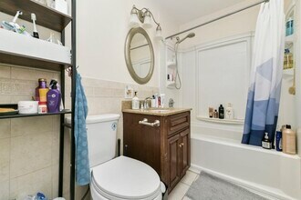 79 Charlesbank Rd, Unit 79 in Newton, MA - Building Photo - Building Photo