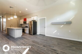 11351 Paradise Out Ln in Oklahoma City, OK - Foto de edificio - Building Photo