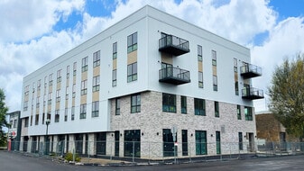 Urbane218 in Duluth, MN - Building Photo