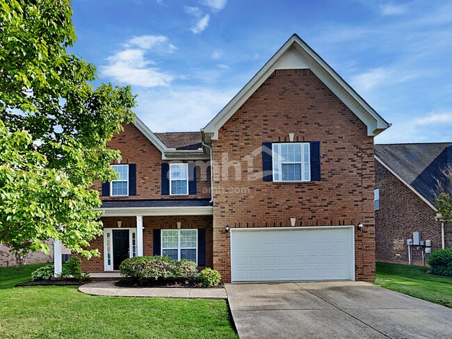 property at 4063 Locerbie Cir