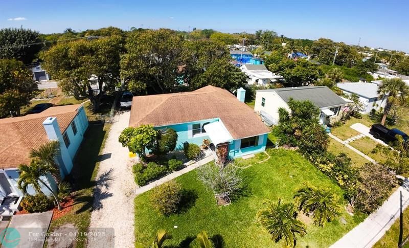 332 S Swinton Ave in Delray Beach, FL - Foto de edificio