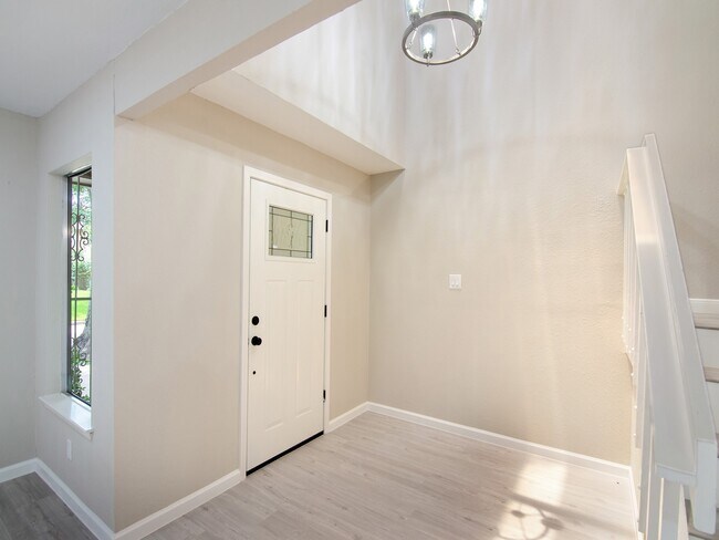 11624 Village Pl Dr in Houston, TX - Building Photo - Building Photo