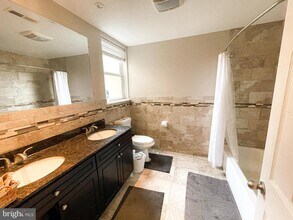 1419 Morris St in Philadelphia, PA - Building Photo - Building Photo
