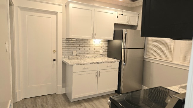 414 Taunton Pl in Buffalo, NY - Foto de edificio - Building Photo