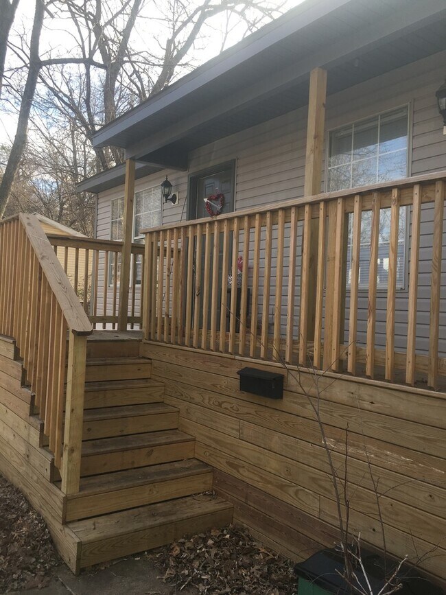 719-721 N Storer Ave in Fayetteville, AR - Foto de edificio - Building Photo