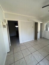 1609-1611 Gundry Ave in Long Beach, CA - Building Photo - Building Photo