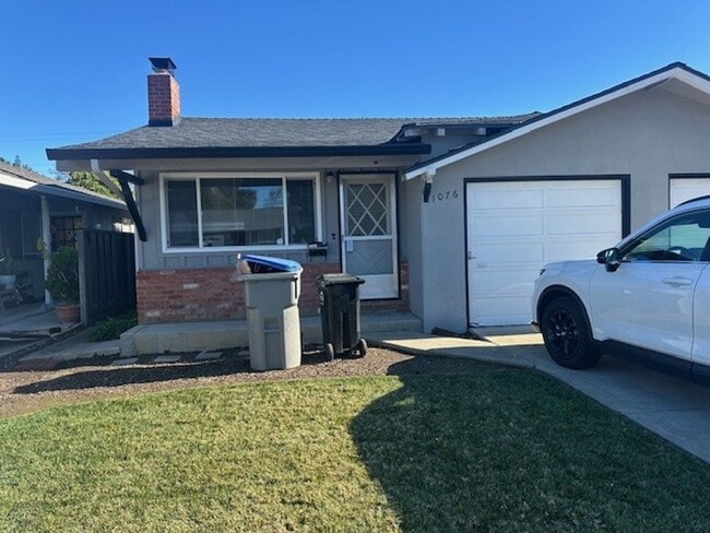 property at 1076-1078 Nottingham Pl