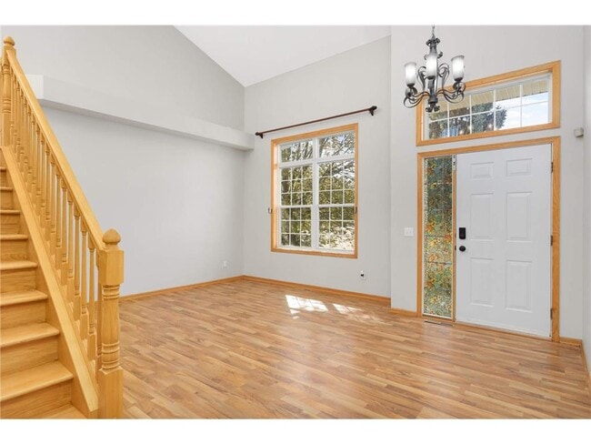 17440 49th Ave N in Minneapolis, MN - Building Photo - Building Photo