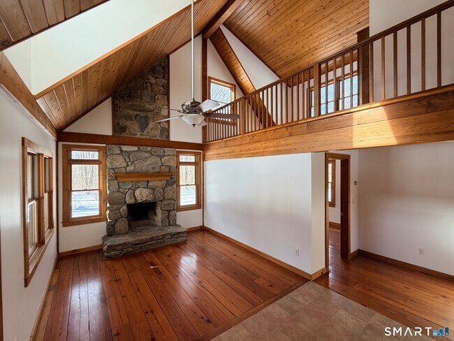 249 Woodbury Rd in Washington, CT - Building Photo - Building Photo