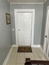 21 Gage Ave, Unit Charming Apartment in Glens Falls, NY - Building Photo - Building Photo