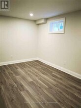 121 Stargell Crescent in Markham, ON - Building Photo - Building Photo