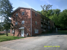 425 N Floyd St, Unit 425-B N. Floyd Street Apartments