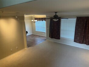 2632 Century Park Blvd in Austin, TX - Building Photo - Building Photo