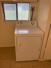 1110 Wilson St in Denton, TX - Building Photo - Building Photo