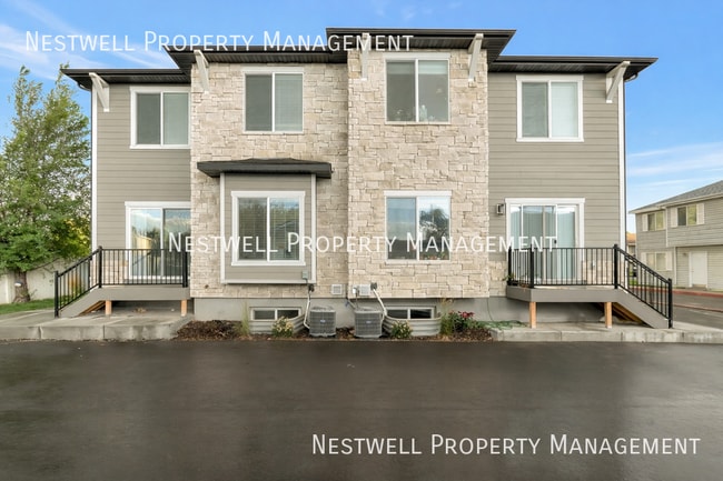 1512 W 3395 S in West Valley City, UT - Building Photo - Building Photo