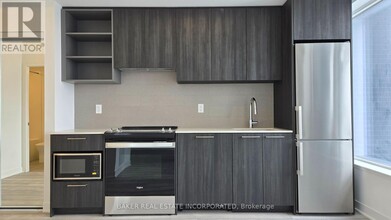 260-260 Malta Ave. in Brampton, ON - Building Photo - Building Photo