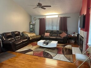62 Brittany Cir in Rochester, NY - Building Photo - Building Photo