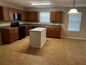 87 Jan Ln in Georgetown, TX - Building Photo - Building Photo