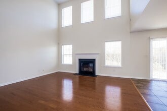 10321 Samuels Way Dr in Huntersville, NC - Building Photo - Building Photo