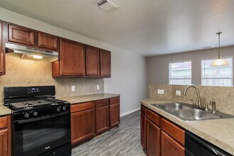 430 Remington Creek Dr in Houston, TX - Building Photo - Building Photo