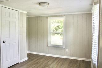 413 W Limestone Rd in Hazel Green, AL - Building Photo - Building Photo